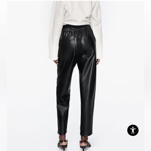 EXCELLENT CONDITION ZARA BAGGY FAUX LEATHER HIGH-WAISTED PANTS WOMEN’S SIZE 6